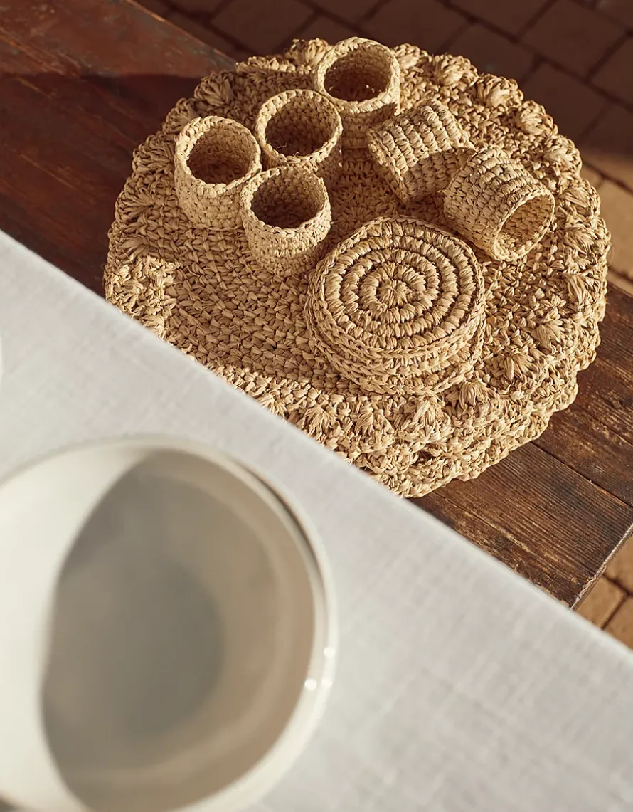 Sisal Round Scalloped Placemats – Set of 2