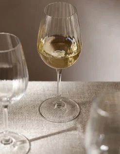 Skye Optic Wine Glasses – Set of 4