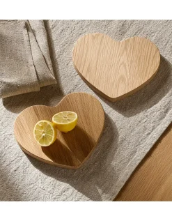 Small Rustic Heart Boards – Set of 2