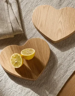 Small Rustic Heart Boards – Set of 2