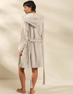 Snuggle Robe