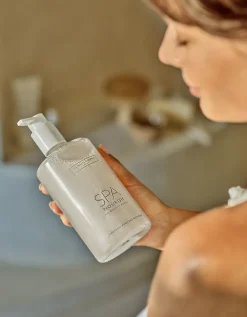 Spa Nourish Soothing Bath & Body Soak