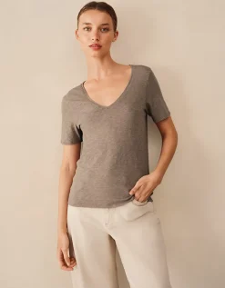 The Perfect Organic Cotton Slub V-Neck T-Shirt