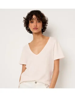 The Perfect Organic Cotton Slub V-Neck T-Shirt