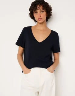 The Perfect Organic Cotton Slub V-Neck T-Shirt