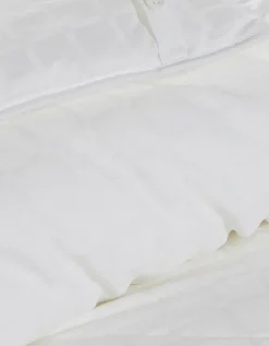 10.5 Tog Hypoallergenic Soft & Light Breathable Duvet