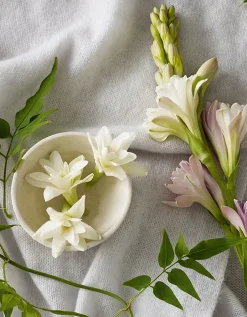 Tuberose & Cashmere Signature Candle