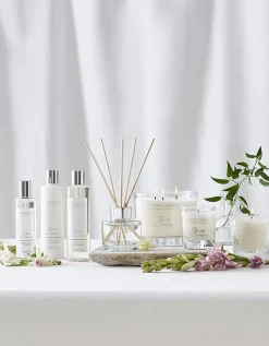 Tuberose & Cashmere Signature Candle