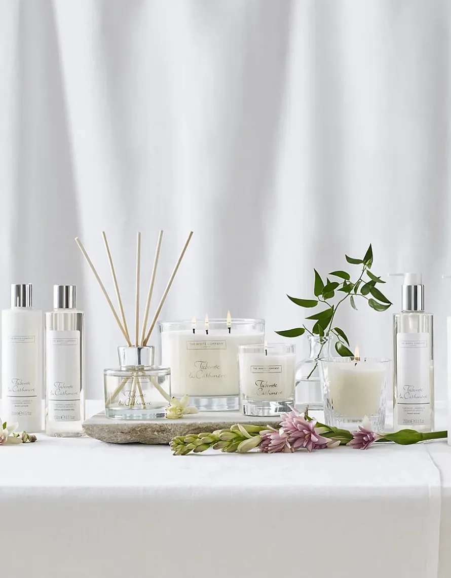 Tuberose & Cashmere Signature Candle