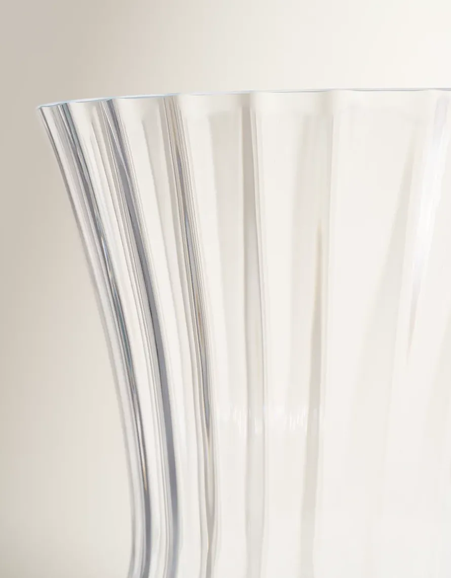 Ultimate Optic Hurricane Vase