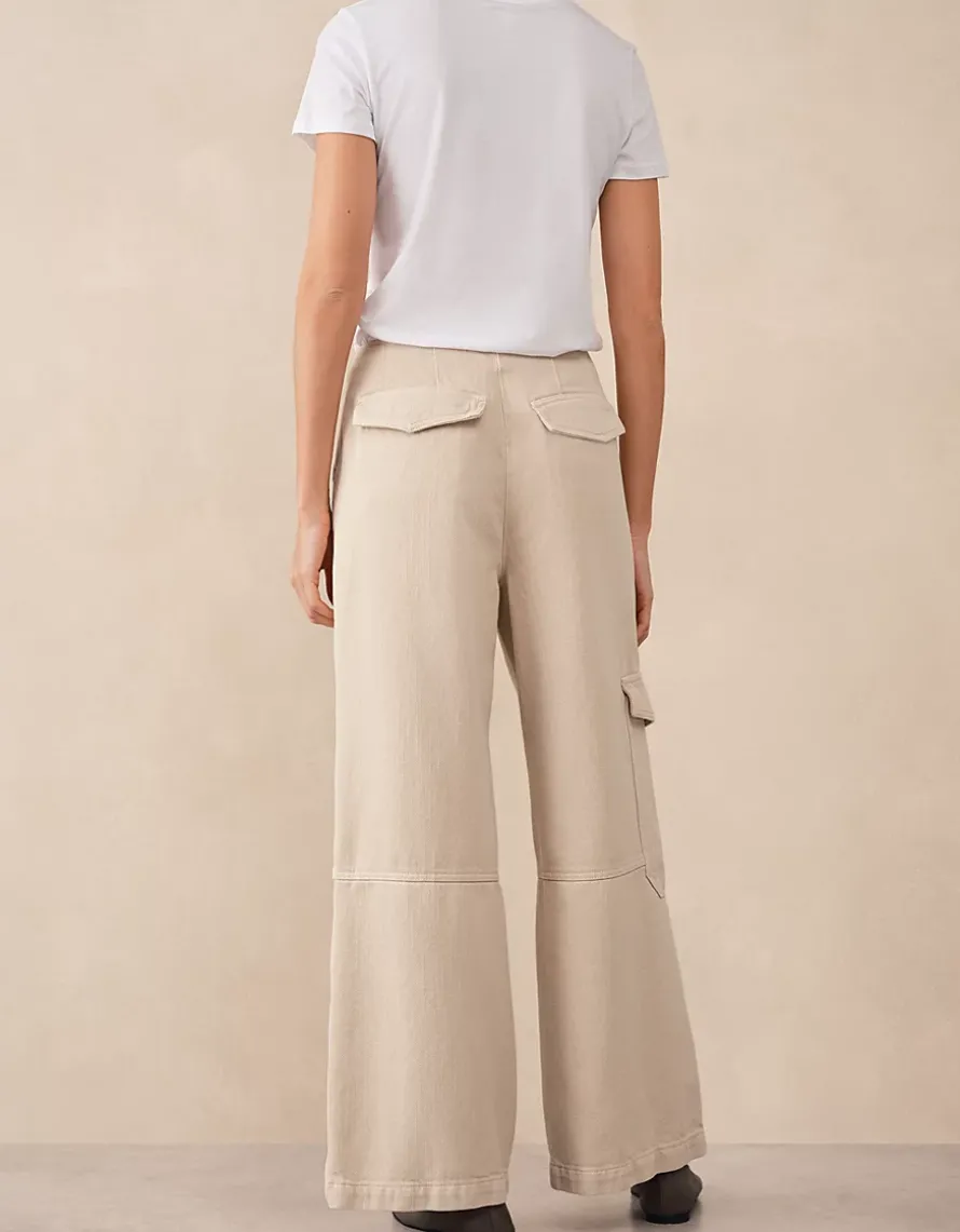 Wide Leg Belted Trousers